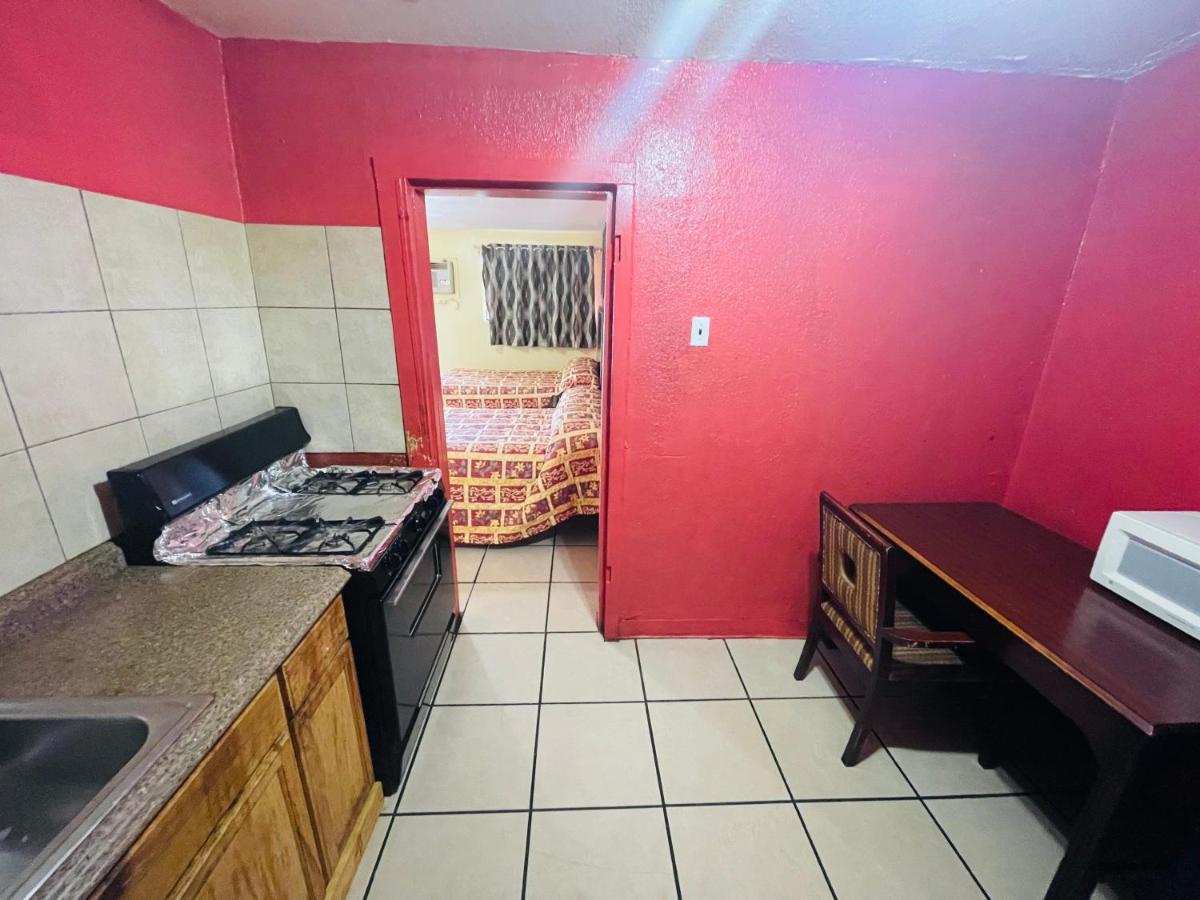 نيو أورلينز Royal Palms Motel & Rv Park المظهر الخارجي الصورة