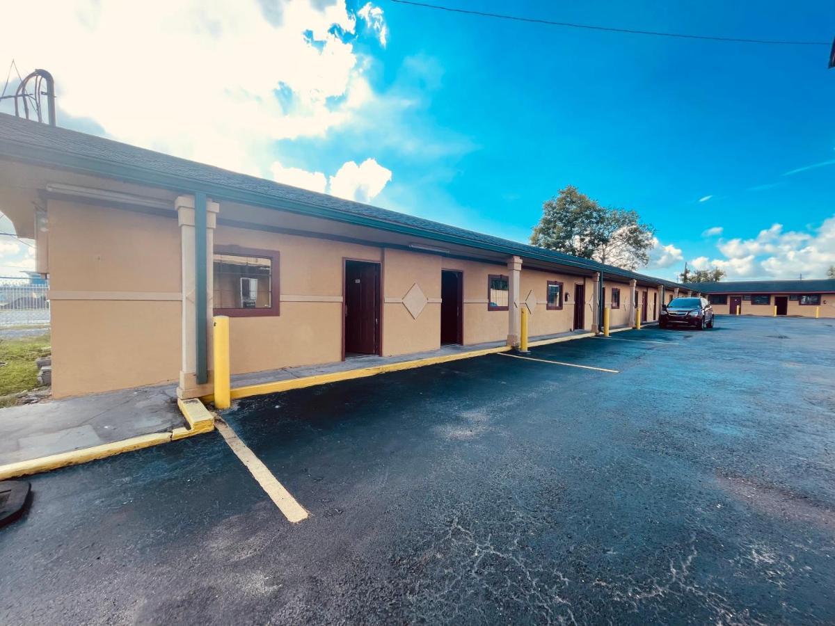 نيو أورلينز Royal Palms Motel & Rv Park المظهر الخارجي الصورة
